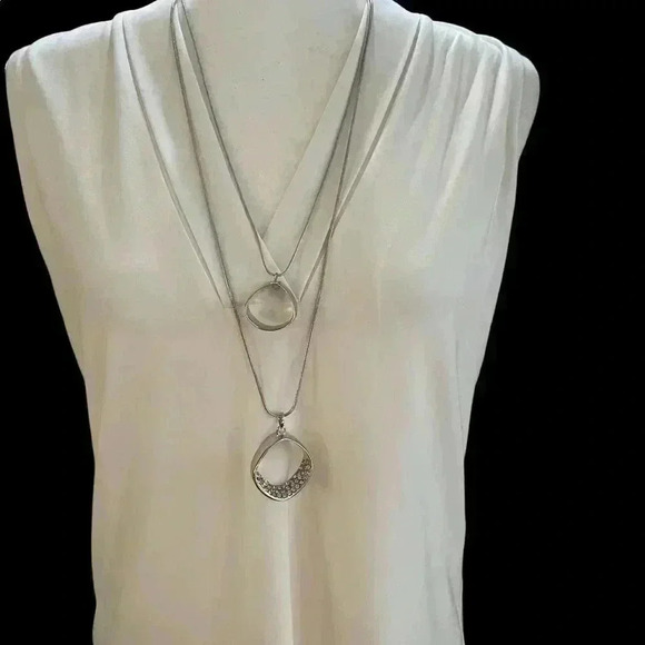 Layered Silver-tone Necklace with Rhinestones - Picture 2 of 7